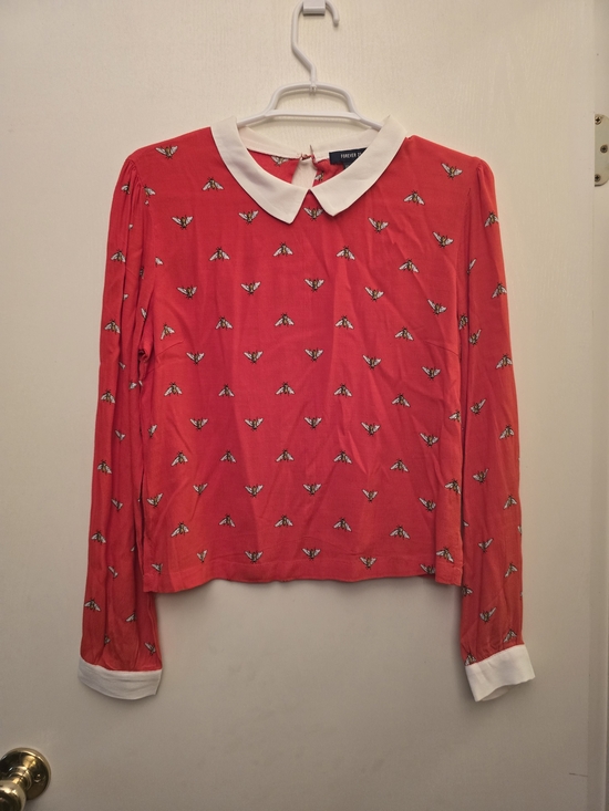 Forever 21 Tops - Bright Coral Butterfly Print Blouse with White Peter Pan Collar